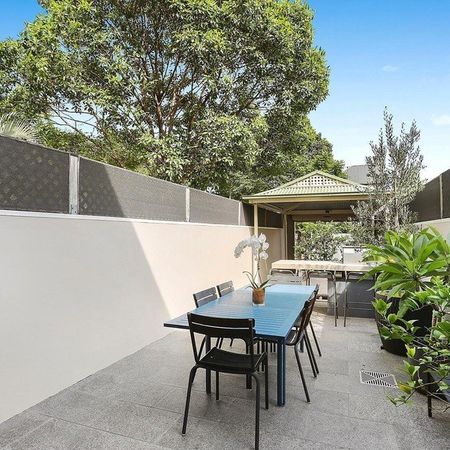 285 Lawrence Street, Alexandria NSW 2015 - Townhouse For Rent | Domain - Photo 3