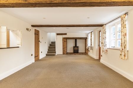 Church End Priors Hardwick CV47 - Photo 2