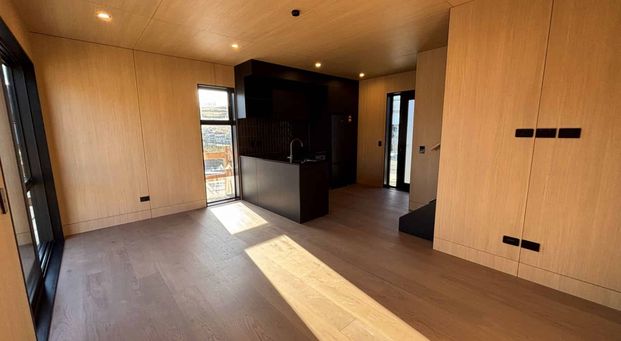 Brand new Five Mile Villa - Photo 1