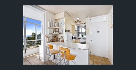 BEACHFRONT APARTMENT WITH OCEAN VIEWS! - Photo 5