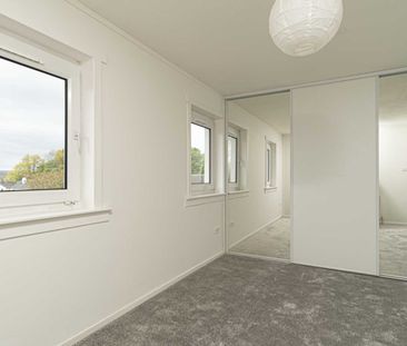 Price £895 pcm - Available Now - Unfurnished - Photo 4