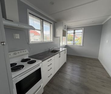 11 McBain Grove, Avalon - Photo 4