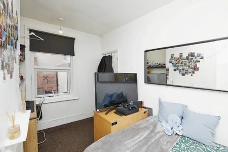 4 bedroom house to rent - Photo 2