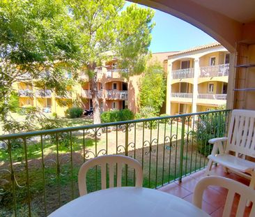 STUDIO AVEC PISCINE PROCHE DE TOUTE COMMODITE - Photo 5