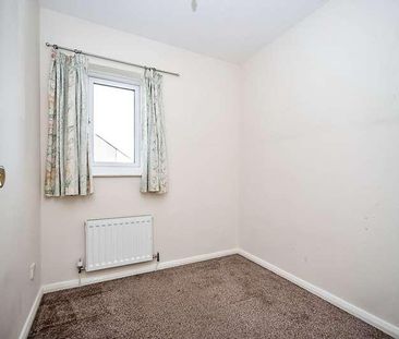 Hurst Grove, Bedford, MK40 - Photo 3