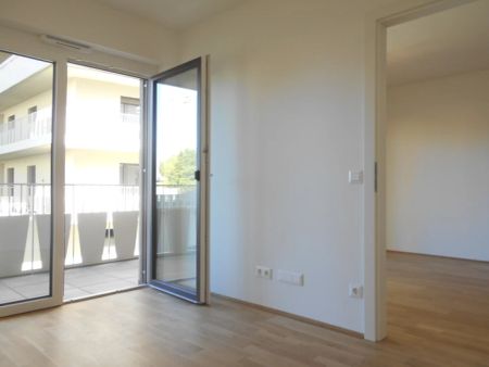 Q5 am PARK großartige 2ZI 8./letztes OG mit Ost/Balkon - Photo 2