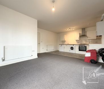 Burch Road, Northfleet - Photo 1