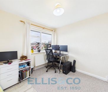 3 bedroom semi-detached house to rent - Photo 5