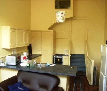 Student Properties to Let - Photo 2