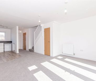 A recently built two-bedroom house featuring a private garden and d... - Photo 1