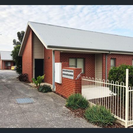 One bedroom In a Quiet Street - Photo 4