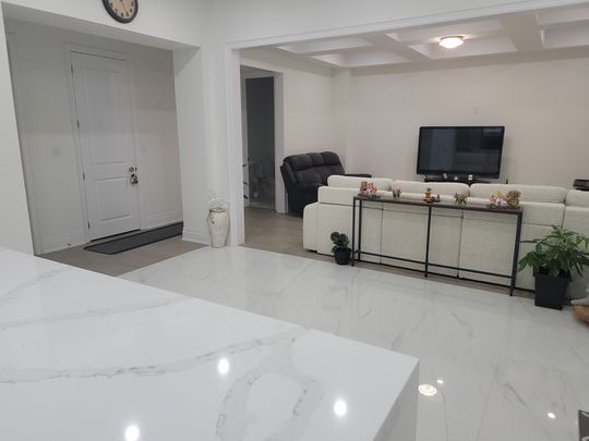 For Lease - 3253 Dove Drive, Oakville, Ontario - Photo 1