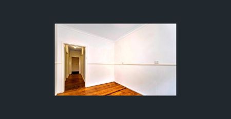 Beautiful Family Home in a Prime Location - Photo 3