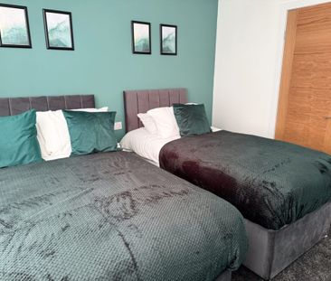 To Let : Newport Road, Middlesbrough, TS1 1LB - Photo 2