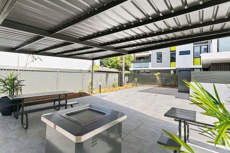 “Boutique Style Two Bedroom Unit In Sought After Location” - Photo 2