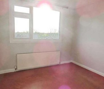 Richmondfield Avenue, Barwick In Elmet, Leeds, LS15 - Photo 5