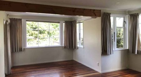 Family Home Three Bedrooms Meadowbank - Photo 4