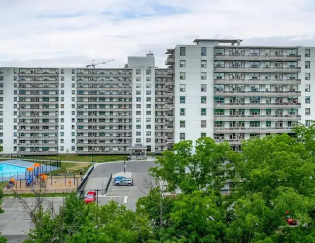 Camelot Towers | 981 Main Street West, Hamilton - Photo 1