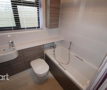 3 bedroom semi-detached house to rent - Photo 2