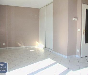 Location Appartement 1 pièce 28m² LILLE 59000 - Photo 5