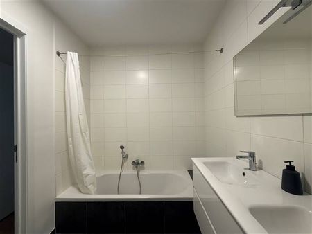Appartement te huur - Foto 4
