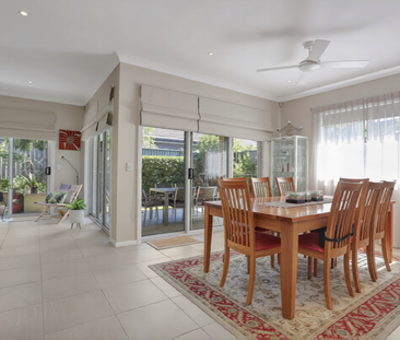 8 Rowland Place, Jordan Springs, NSW 2747 - Photo 2