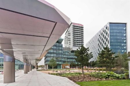 Media City, No 1 Pink, Salford Quays - Photo 2