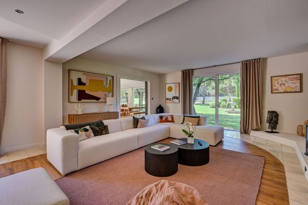 Location Maison de luxe Aix-en-Provence 17 Pièces 660 m² - Photo 1