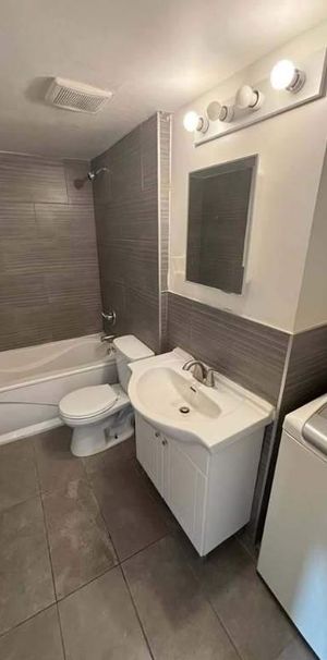 1 CH - 1 SDB - Montréal - $1,700 /mo - Photo 1