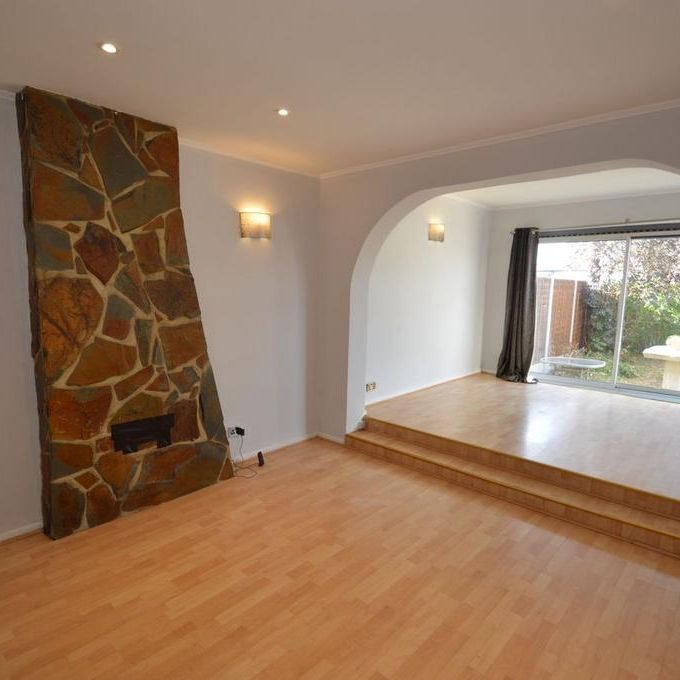 4 bedroom semi-detached house to rent - Photo 1