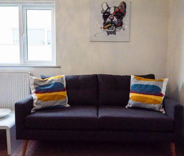 1 bedroom in a house share to rent - Photo 1