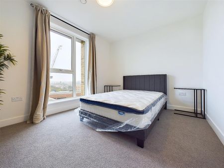 Civic Street, Hounslow - 1 bedroomProperty for lettings - Chasebuchanan - Photo 2