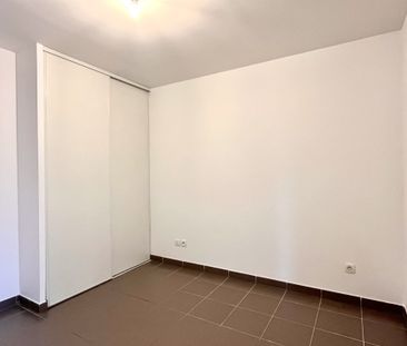 Location Appartement 4 pièces 80m² MARSEILLE 2ème - Photo 1