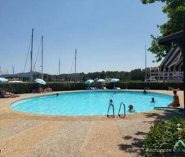 Appartement pour 4/6 personnes avec vue mer et marina à Cogolin - Photo 6