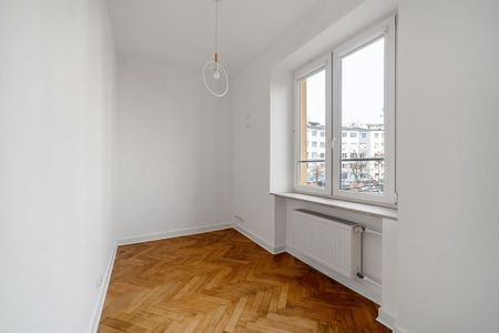 Apartament w przedwojennej kamienicy/ 3 pok. - Zdjęcie 4