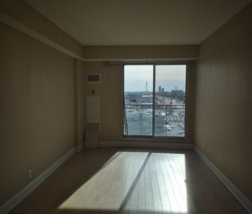For Lease - 12 Woodstream Boulevard Unit# 803, Vaughan, Ontario - Photo 6