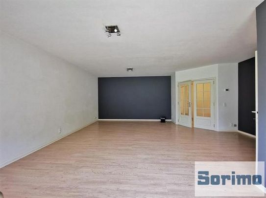 Appartement te huur - Photo 1