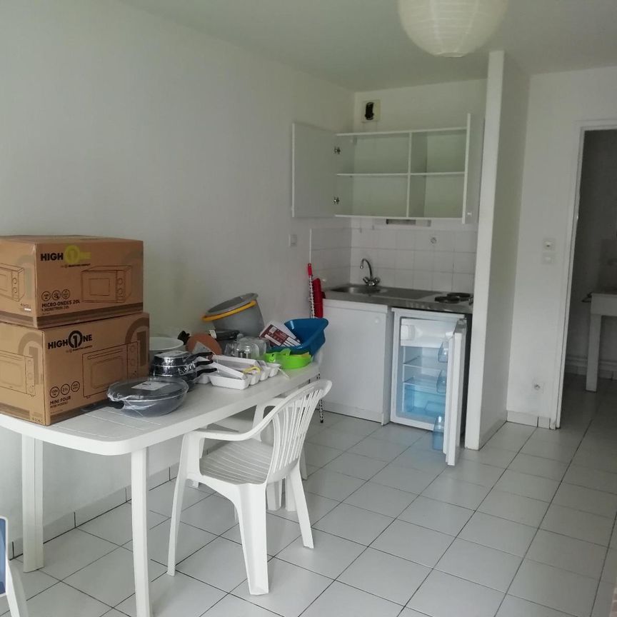 Location Appartement 1 pièce 18m² ANGERS 49100 - Photo 1