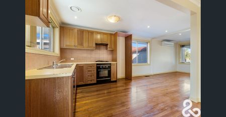 Ideal Family Home - Photo 3