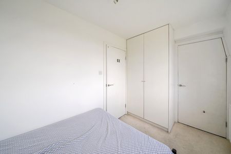 Spencer Road, London, SW20 - Photo 2