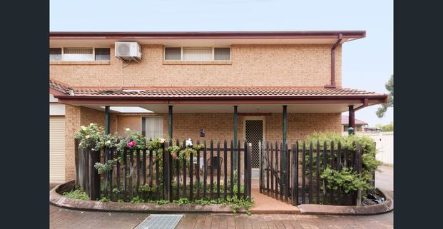 2 Bedroom Townhouse - Photo 1