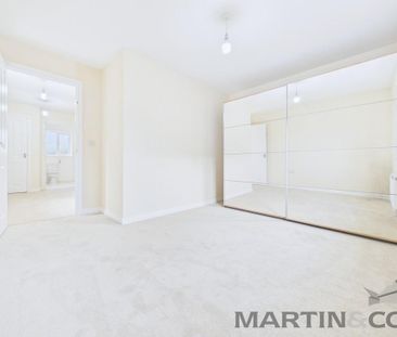 3 bedroom detached house to rent - Photo 4