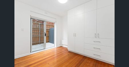 Boutique “Belleview” – Stylish Ground-Floor Living in Elwood - Photo 2