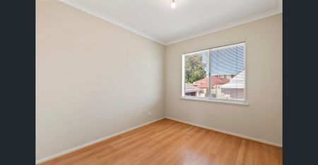 Secure complex, resort style living - Photo 5