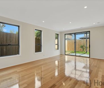 8/106 Wantirna Road, Ringwood: OFI AFTER 11.02.2026 - Photo 1