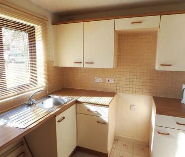 1 bedroom end of terrace house to rent - Photo 3