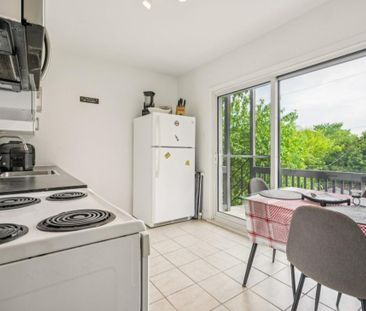 10417 Rue St-Hubert, H2C 2H8, H2C 2H8, Montréal - Photo 3
