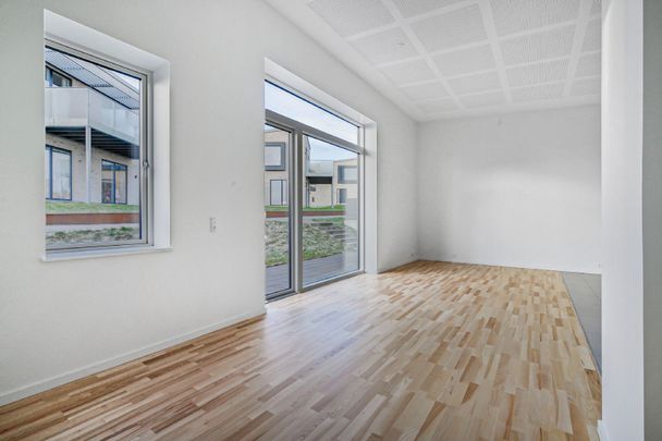 Skønt 3-værelses rækkehus på Marshalls Allé - Photo 1