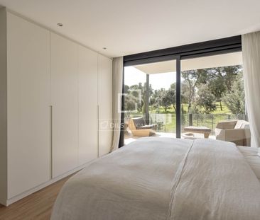 Exclusive furnished 5-bedroom villa for rent in La Moraleja Urbaniz... - Photo 3