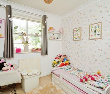 3 bedroom terraced house to rent - Photo 4